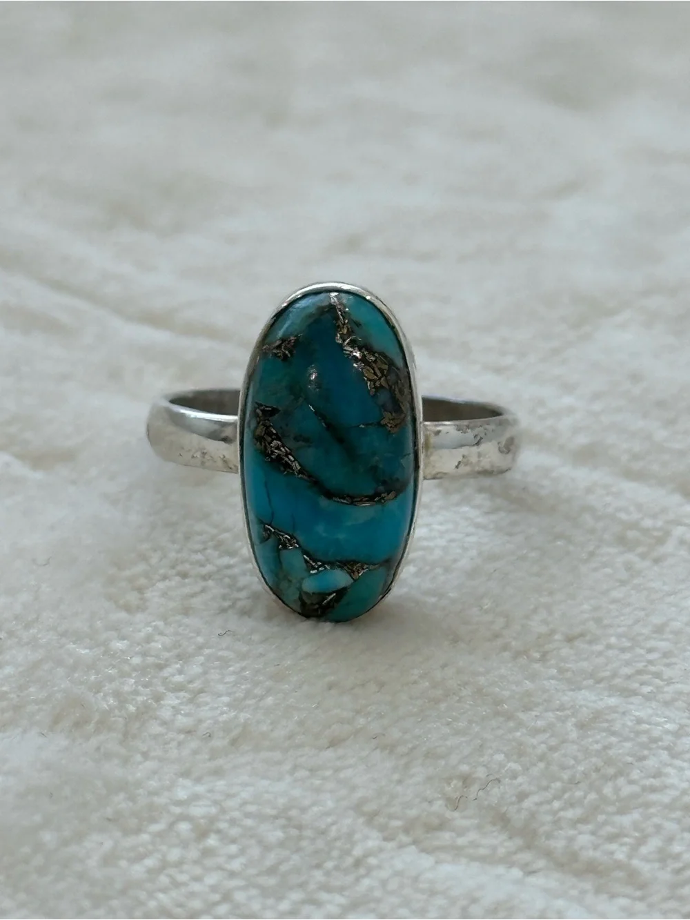 Sterling Silver Turquoise Oval Ring - Blue Stone